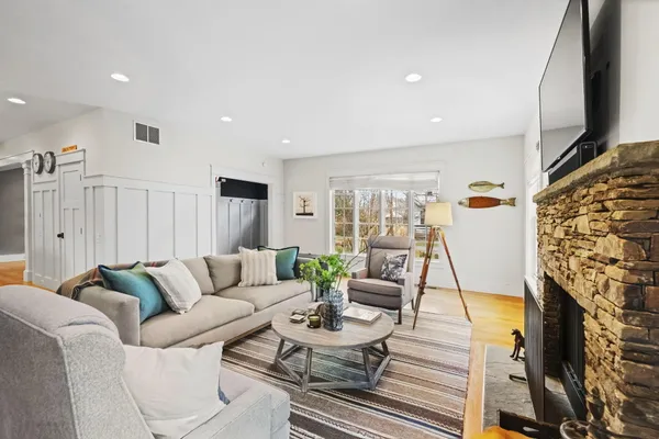 $2,999,500 | 11674 Riviera Drive, New Buffalo, MI 49117