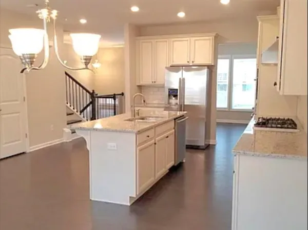 $2,700 | 891 Sunset Park Drive, Suwanee, GA 30024