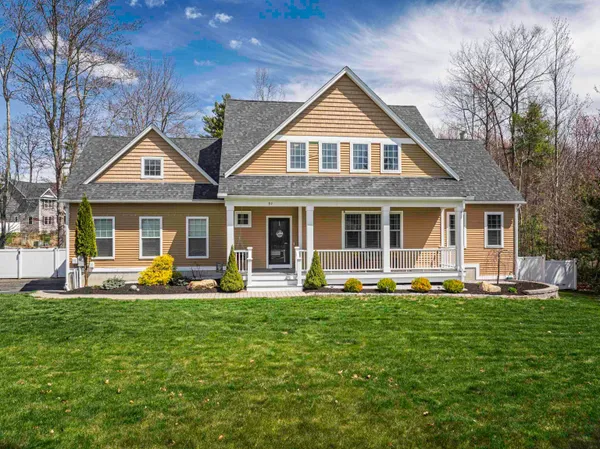 $995,000 | 89 Emerald Lane, Dover, NH 03820
