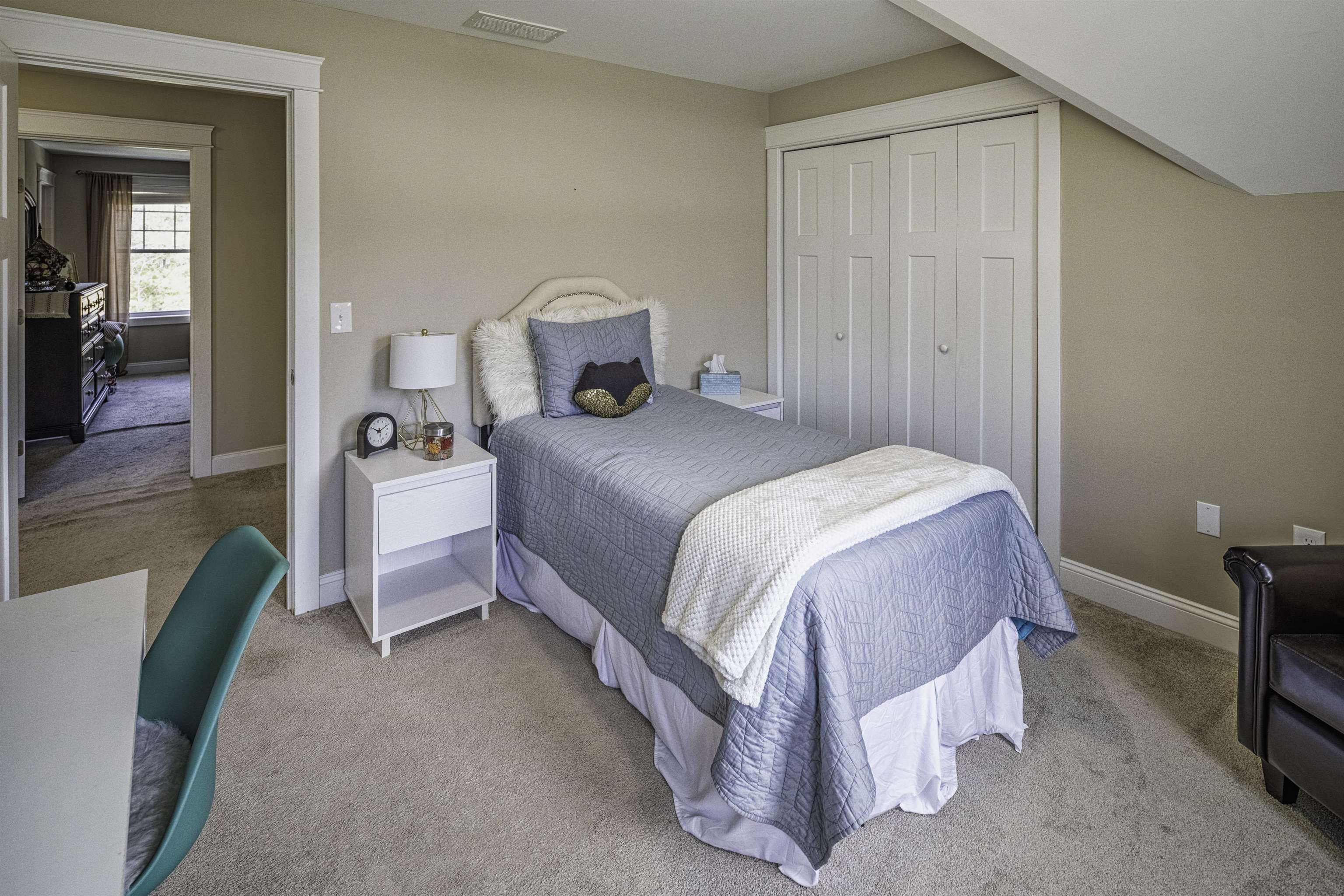 89 Emerald Lane Dover, NH 03820 - Photo 22 of 44