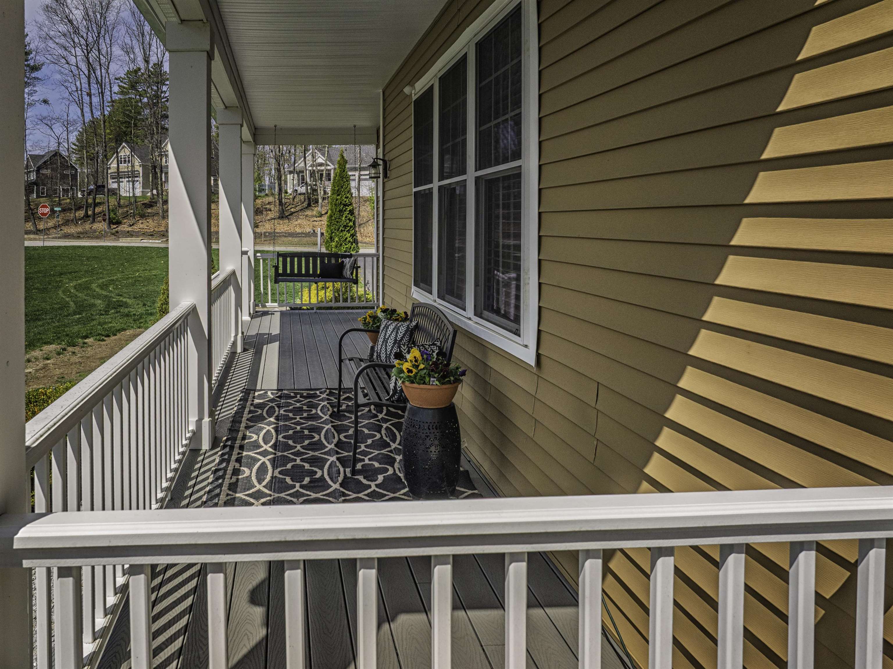 89 Emerald Lane Dover, NH 03820 - Photo 3 of 44
