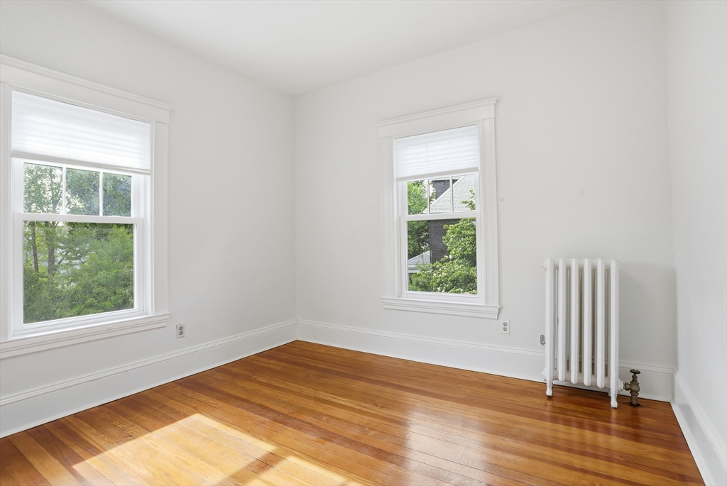 23 Rindge Avenue, Unit 1 Cambridge, MA 02140 - Photo 27 of 32