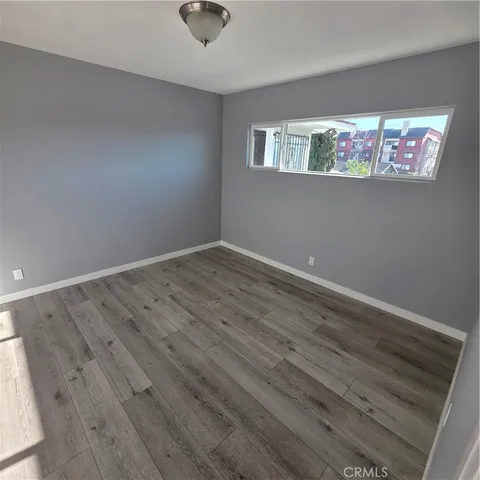 $1,900 | 809 Victor Avenue, Unit 5, Inglewood, CA 90302