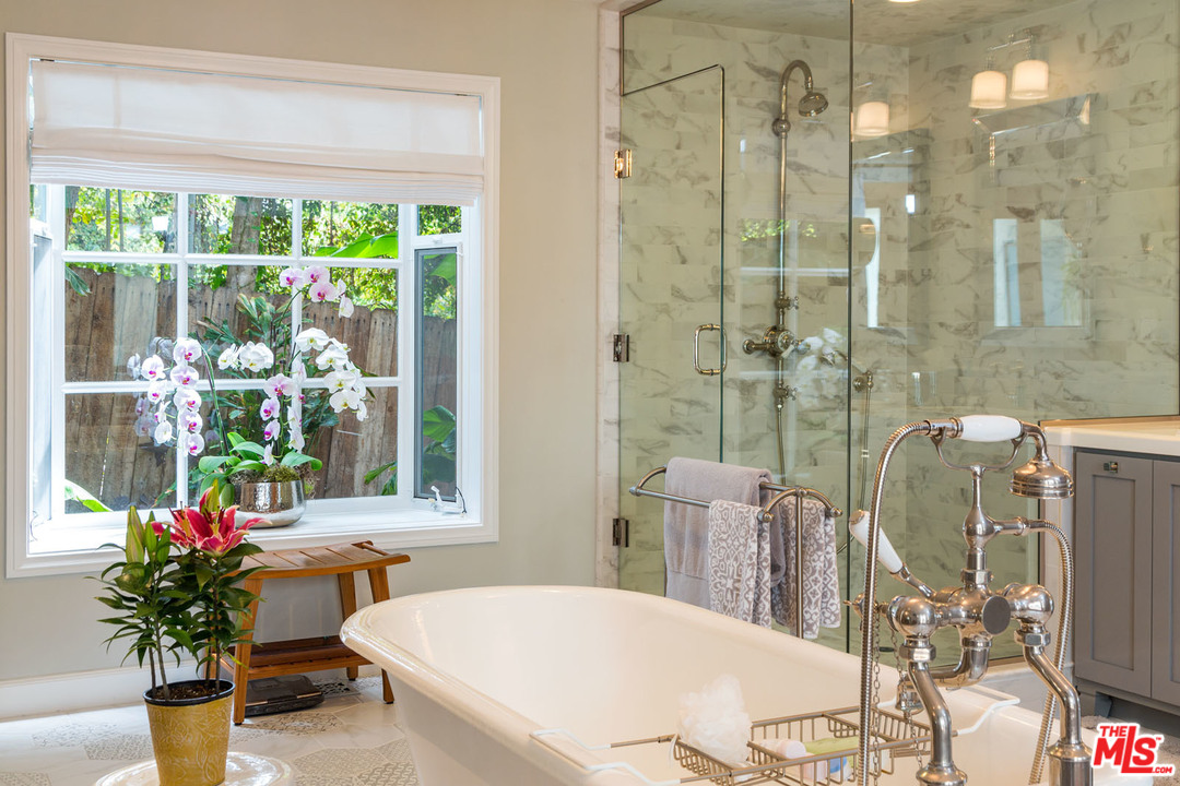 31663 Broad Beach Road Malibu, CA 90265 - Photo 23 of 40