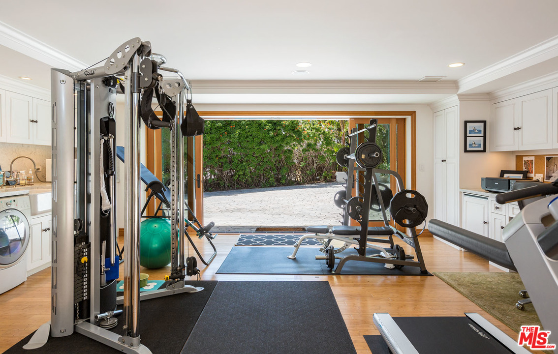 31663 Broad Beach Road Malibu, CA 90265 - Photo 31 of 40