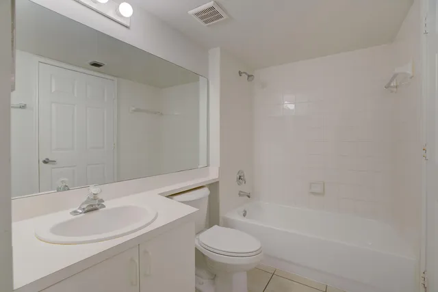 $1,900 | 266 Village Boulevard, Unit 6103, Tequesta, FL 33469