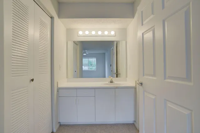 $1,900 | 266 Village Boulevard, Unit 6103, Tequesta, FL 33469