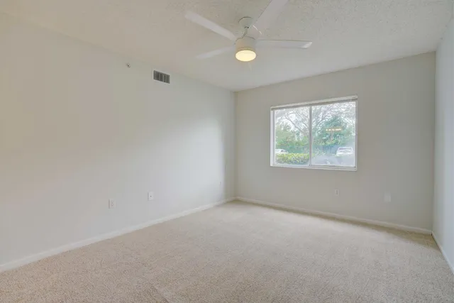 $1,900 | 266 Village Boulevard, Unit 6103, Tequesta, FL 33469