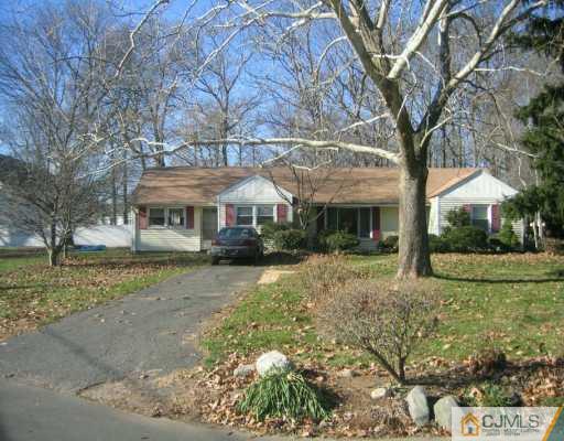 46 Richard Road Edison, NJ 08820 - Photo 1 of 2