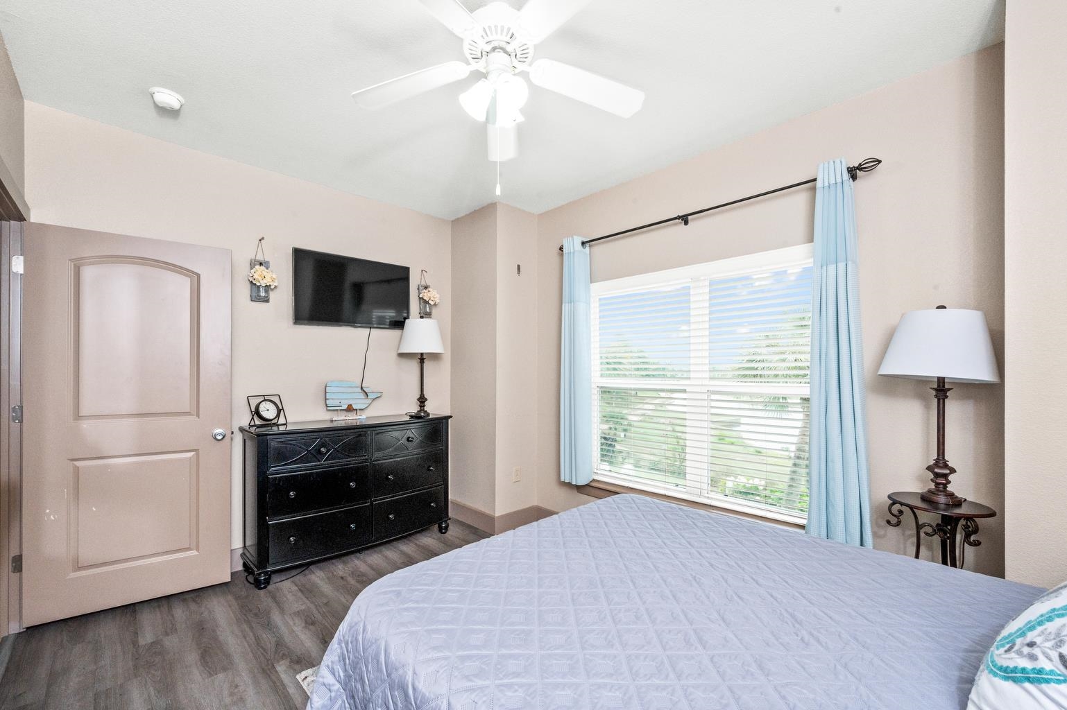 20050 Oak Road East, Unit 2413 Gulf Shores, AL 36542 - Photo 17 of 50