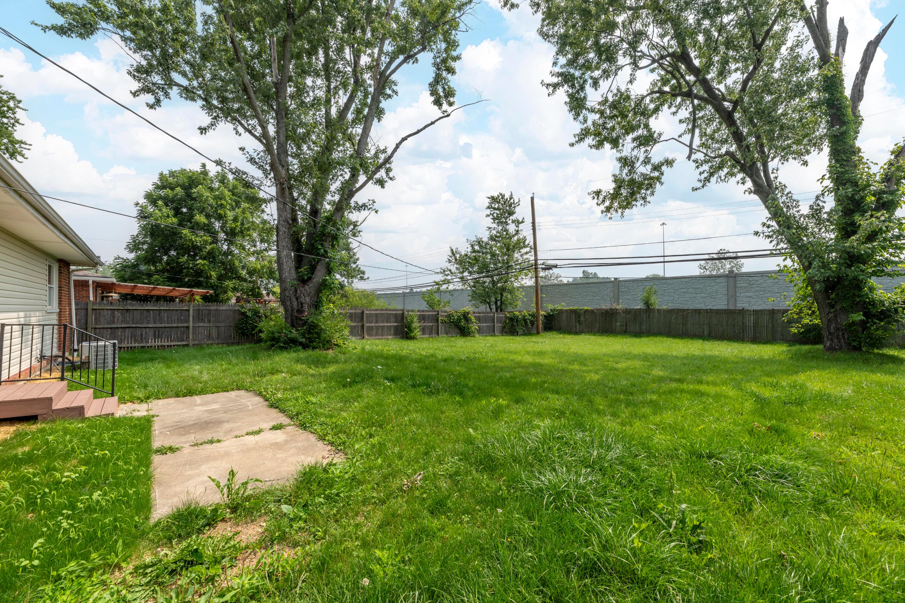 1878 Woodette Road Columbus, OH 43232 - Photo 34 of 37 34