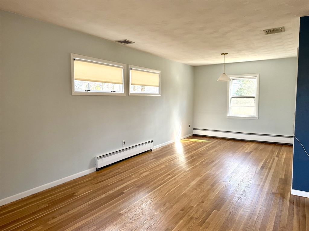 90 Mill Street, Unit 90 Newton, MA 02459 - Photo 4 of 20