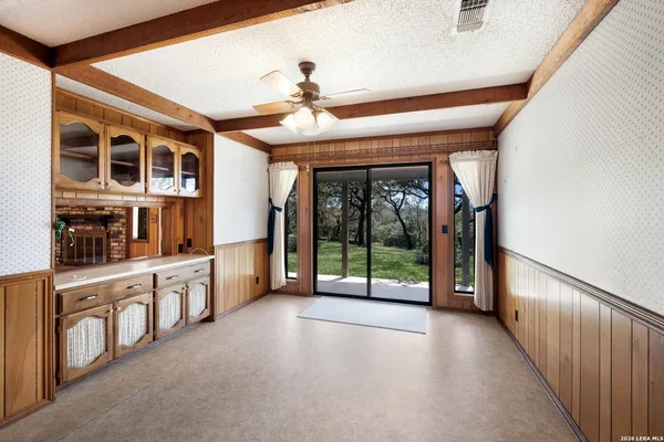 $652,000 | 19824 Chimney Creek Road, Helotes, TX 78023