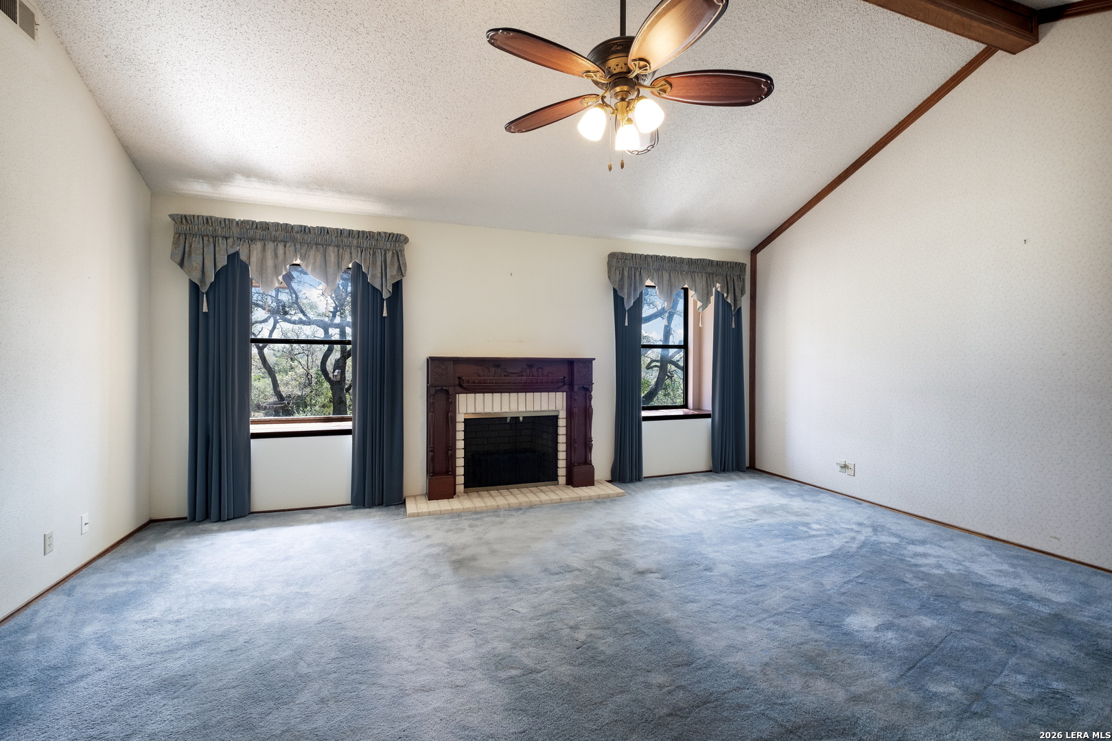 19824 Chimney Creek Road Helotes, TX 78023 - Photo 17 of 40