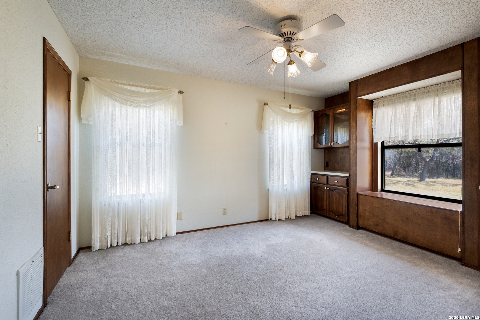 19824 Chimney Creek Road Helotes, TX 78023 - Photo 25 of 40