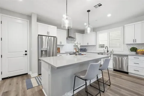 $975,000 | 2144 Swallowtail Walk, Gardena, CA 90247