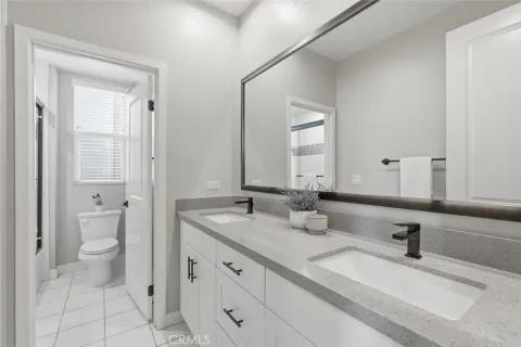 $975,000 | 2144 Swallowtail Walk, Gardena, CA 90247