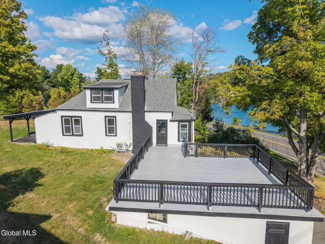 $419,999 | 178 Pershing Avenue, North Greenbush, NY 12198