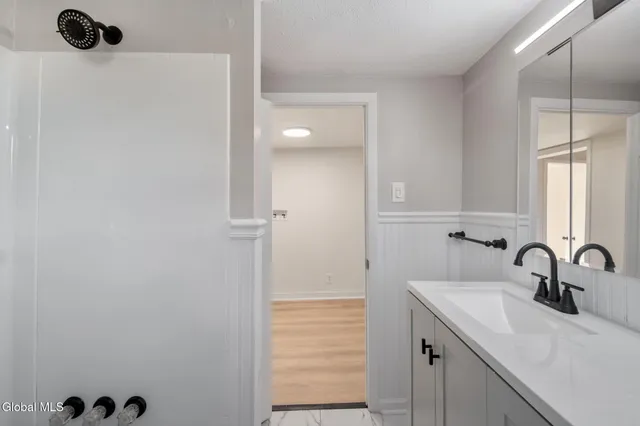 $419,999 | 178 Pershing Avenue, North Greenbush, NY 12198