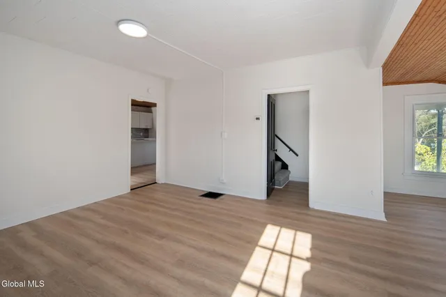 $419,999 | 178 Pershing Avenue, North Greenbush, NY 12198