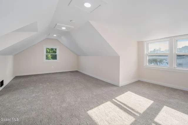 $419,999 | 178 Pershing Avenue, North Greenbush, NY 12198