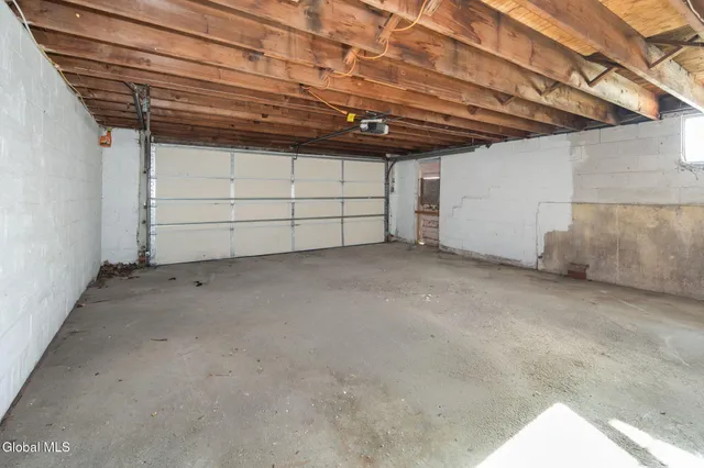 $419,999 | 178 Pershing Avenue, North Greenbush, NY 12198