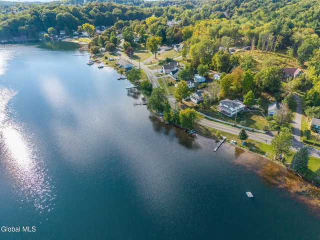 $419,999 | 178 Pershing Avenue, North Greenbush, NY 12198