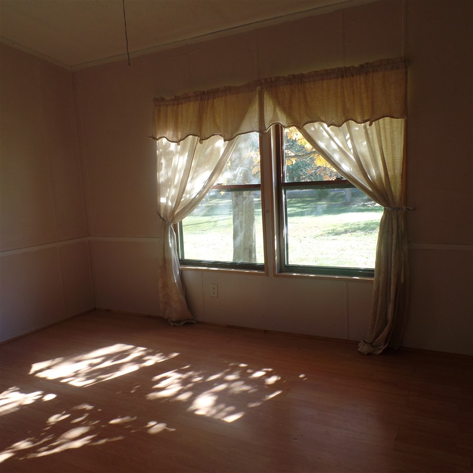 5564 Salt River Road Shepherd, MI 48883 - Photo 19 of 25 1808010-18.JPG
