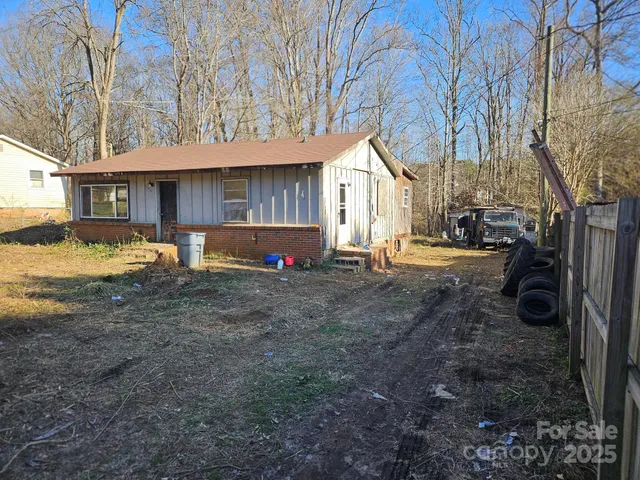 $149,995 | 1157 Faulkner Road, Clover, SC 29710