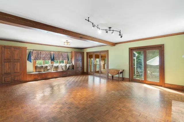 $425,000 | 76 Spruce Street, Brattleboro, VT 05301