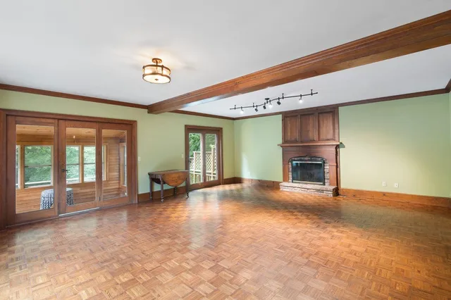 $425,000 | 76 Spruce Street, Brattleboro, VT 05301