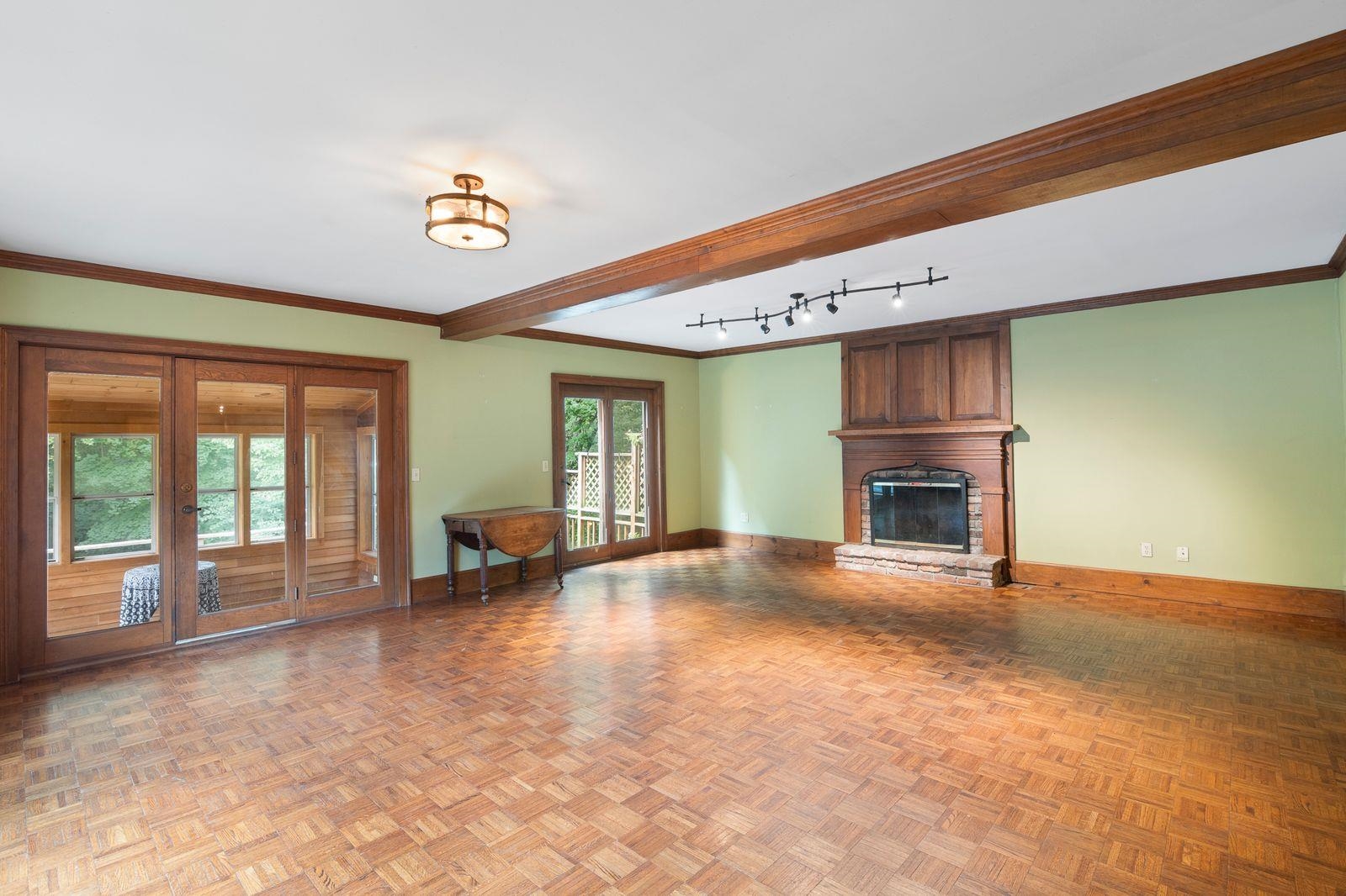 76 Spruce Street Brattleboro, VT 05301 - Photo 18 of 44