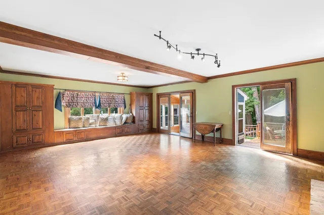 $425,000 | 76 Spruce Street, Brattleboro, VT 05301