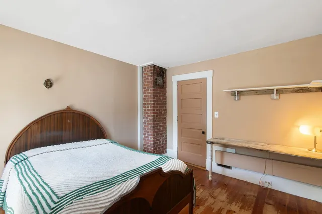 $425,000 | 76 Spruce Street, Brattleboro, VT 05301