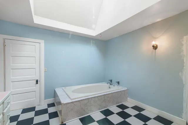 $425,000 | 76 Spruce Street, Brattleboro, VT 05301