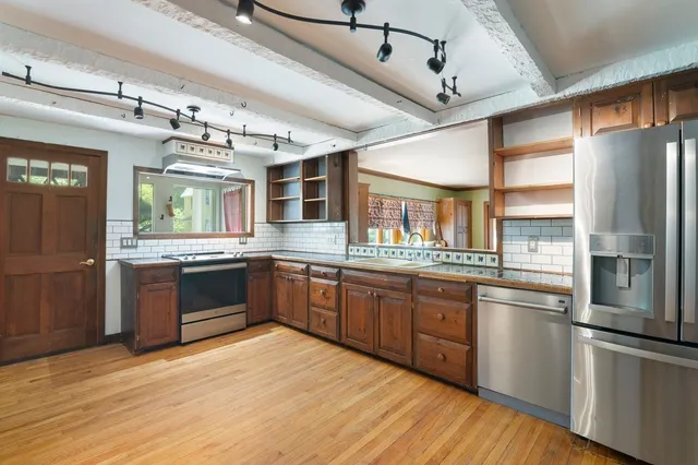 $425,000 | 76 Spruce Street, Brattleboro, VT 05301