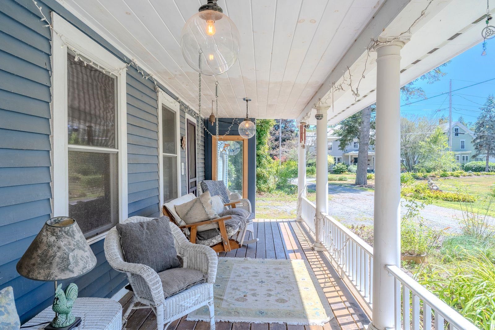 76 Spruce Street Brattleboro, VT 05301 - Photo 41 of 44