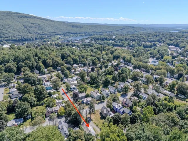 $425,000 | 76 Spruce Street, Brattleboro, VT 05301