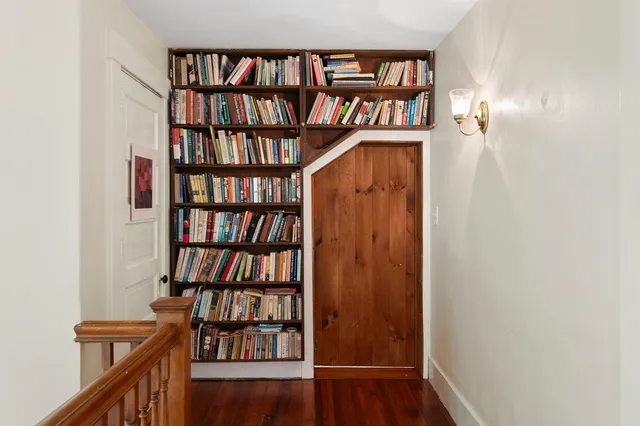 $425,000 | 76 Spruce Street, Brattleboro, VT 05301