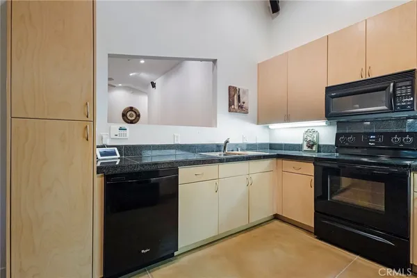 $386,500 | 4911 Contentment Lane, Forest Ranch, CA 95942
