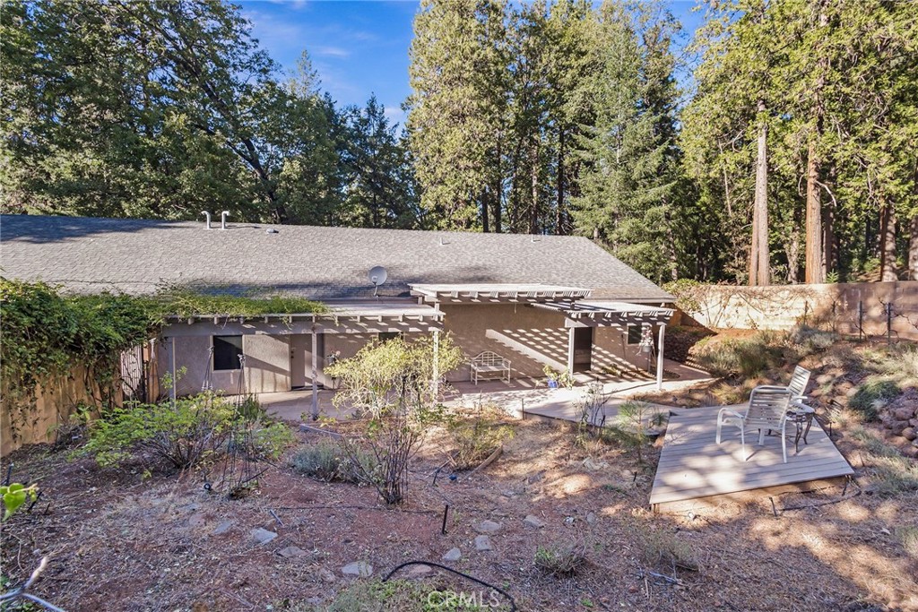 4911 Contentment Lane Forest Ranch, CA 95942 - Photo 4 of 30 a view of a house with a yard
