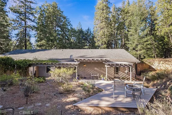 $386,500 | 4911 Contentment Lane, Forest Ranch, CA 95942