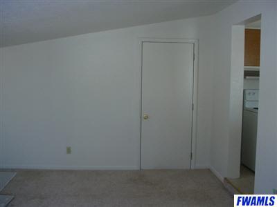 947 Highland Park Decatur, IN 46733 - Photo 8 of 8