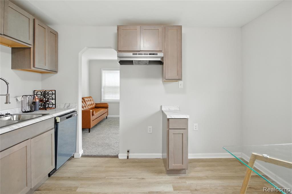 3887 Moore Street Inkster, MI 48141 - Photo 14 of 27 Gallery Image 14