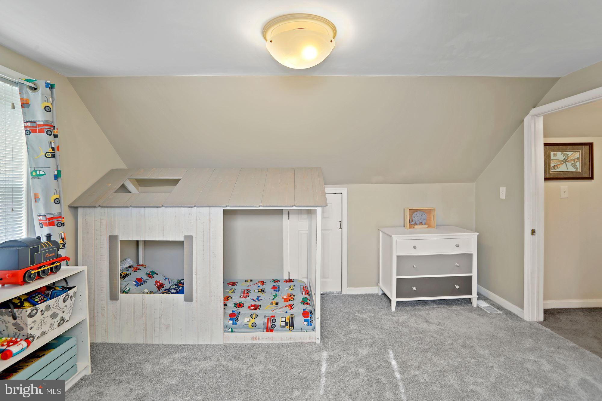 1317 Ardsley Road Swarthmore, PA 19081 - Photo 8 of 37 2nd Floor Bedroom
