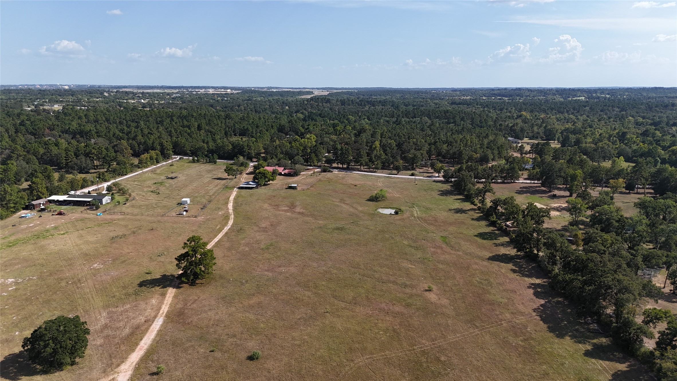 476 Rosenwall Road Huntsville, TX 77320 - Photo 11 of 12 Gallery Image 11