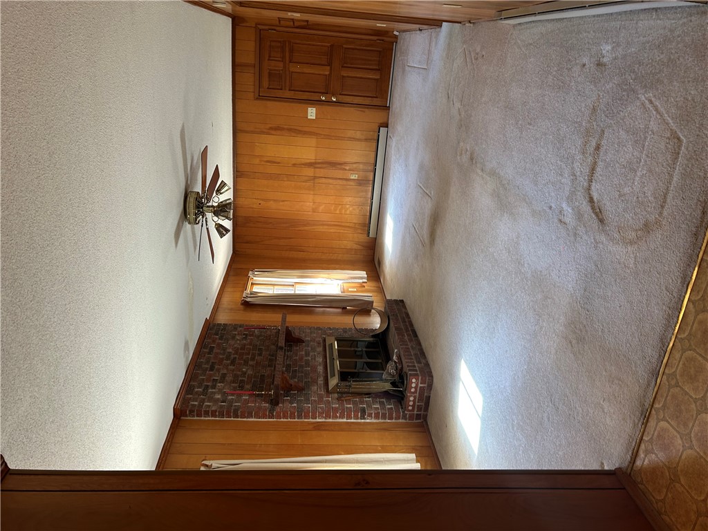 300 Sanford Road Starr, SC 29684 - Photo 3 of 12 Gallery Image 3
