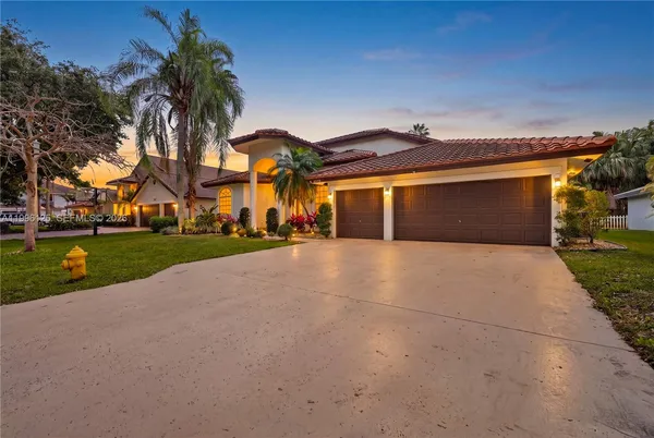 $850,000 | 9836 Northwest 48th Court, Coral Springs, FL 33076