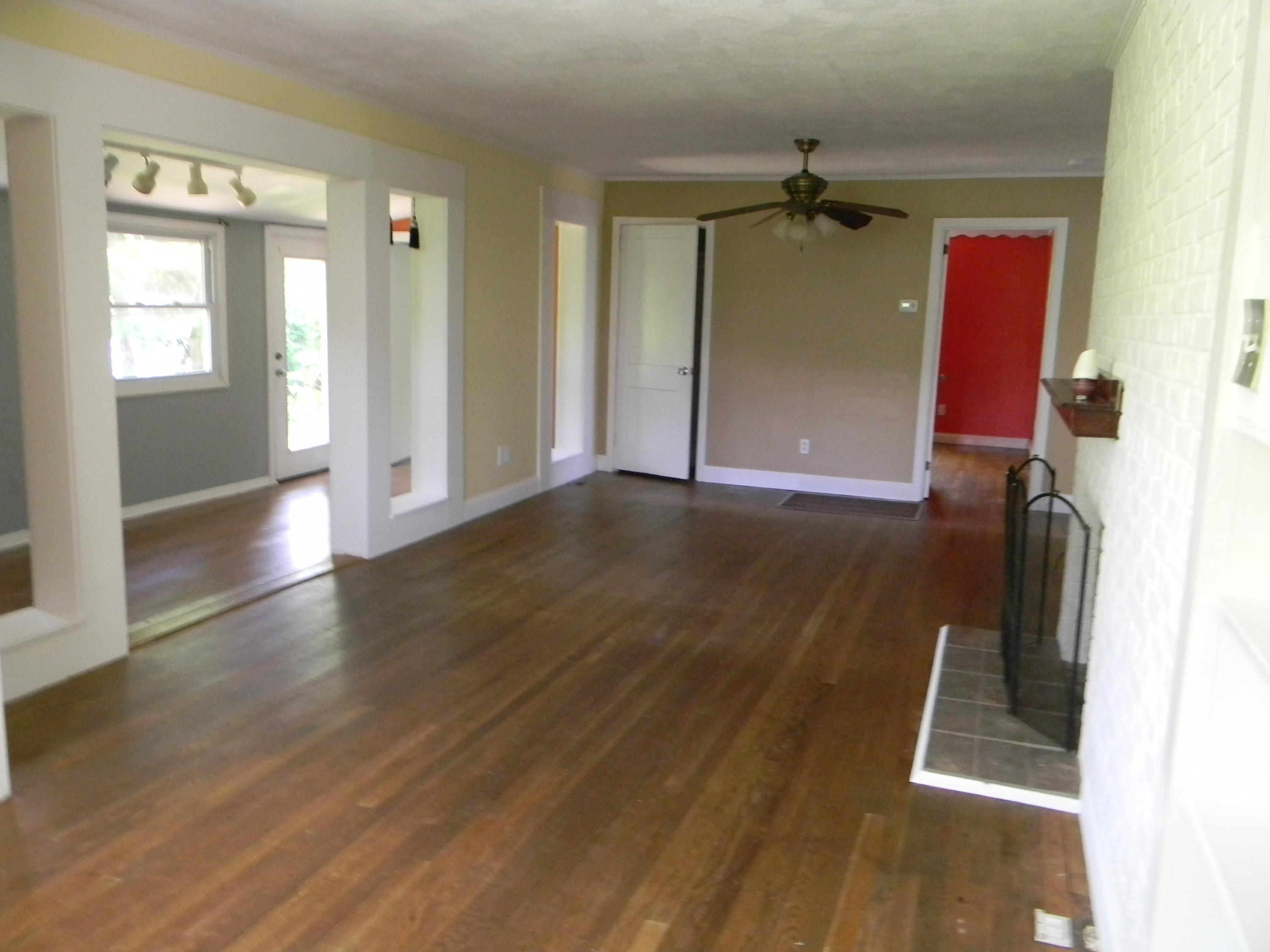 108 East Pasadena Road Oak Ridge, TN 37830 - Photo 3 of 14 DSCN1813