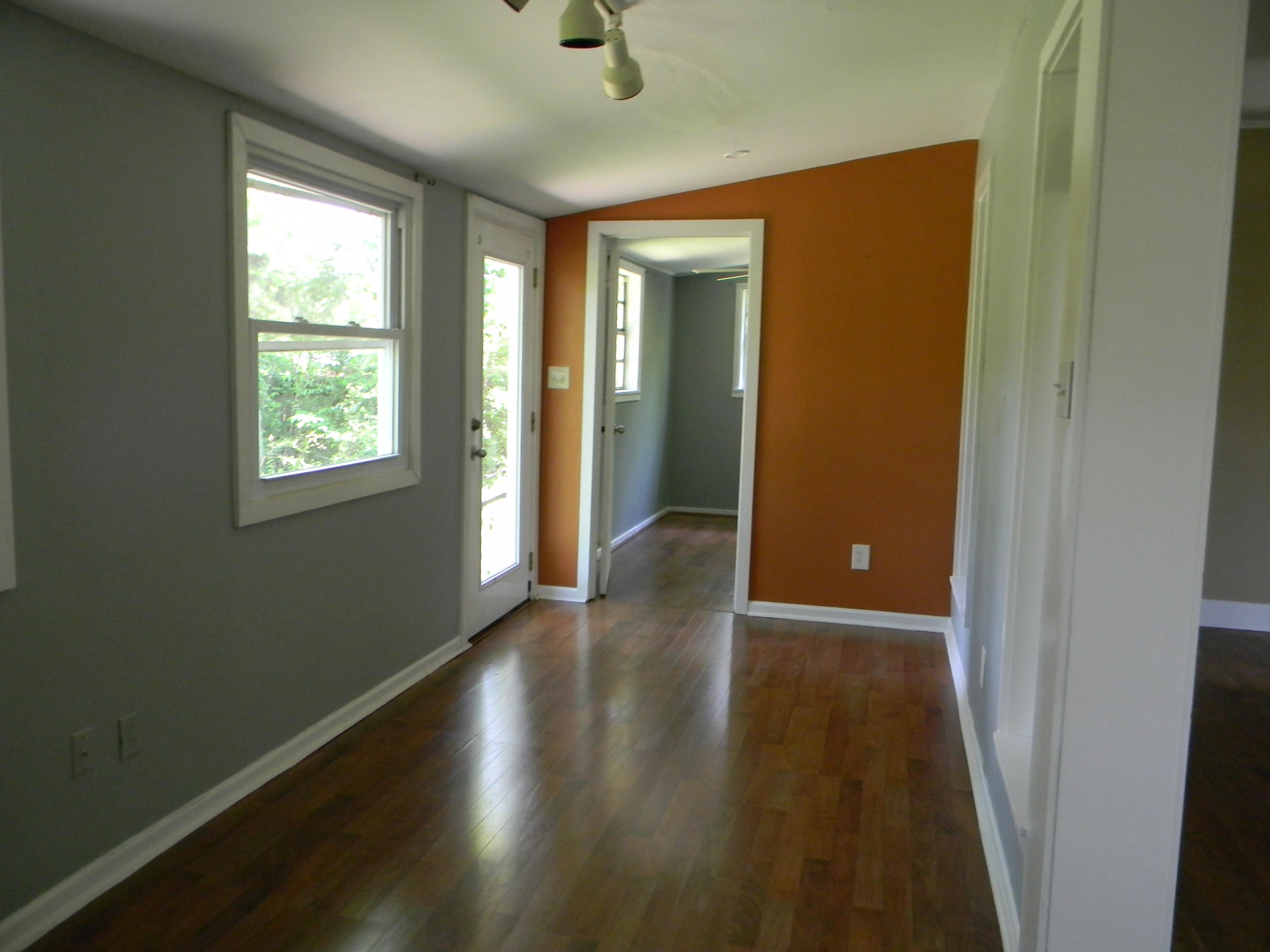 108 East Pasadena Road Oak Ridge, TN 37830 - Photo 4 of 14 DSCN1814